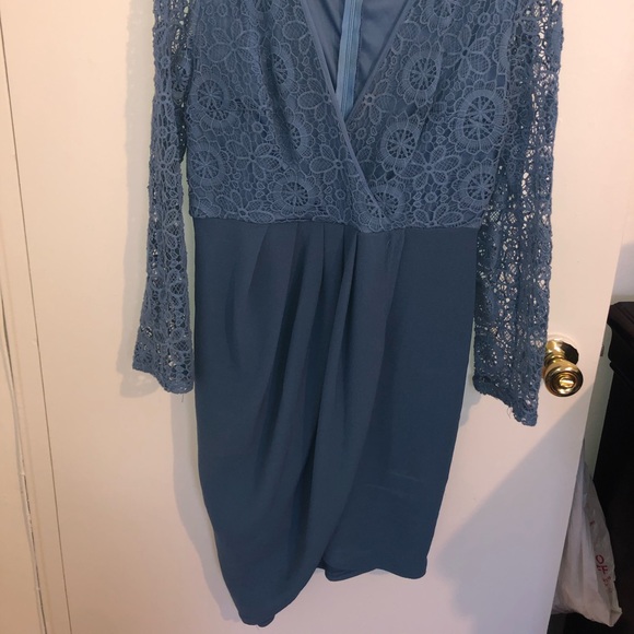 Dress - Picture 1 of 5